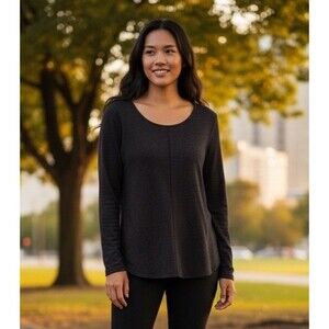 Lululemon Long Sleeve Shirt Women's Black Thumbholes Front & Back Seam Size ~6/8